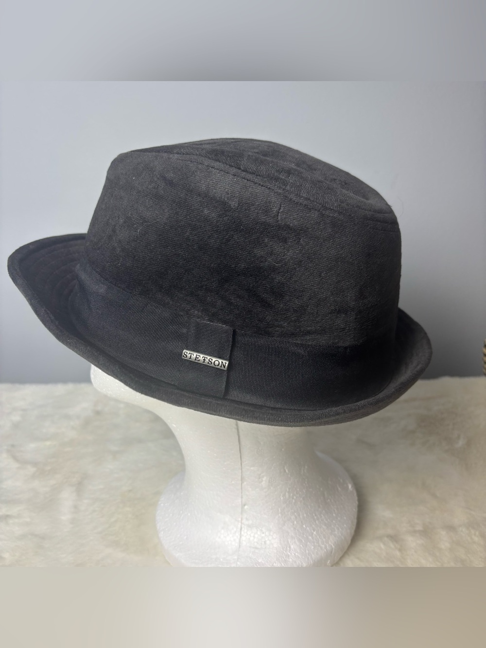 Stetson Black Wool Felt Fedora Pork Pie Player Hat with Branded Pin, Size XL